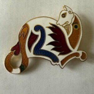 Vintage woman's Brooch